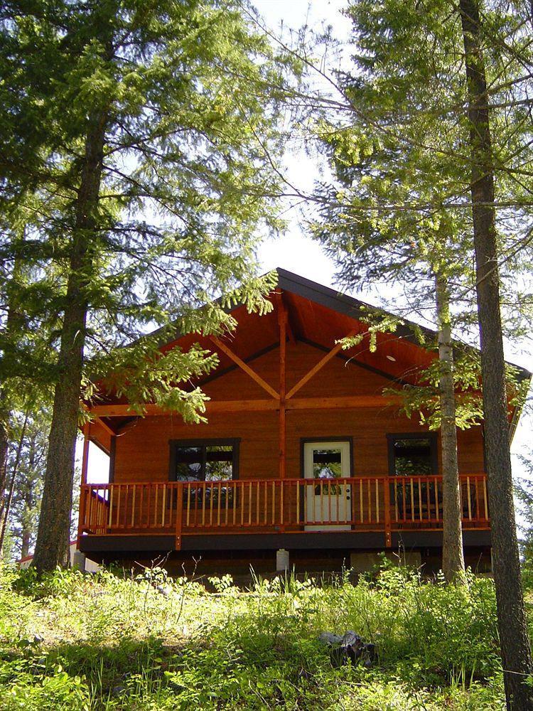 Historic Tamarack Lodge Hungry Horse ภายนอก รูปภาพ