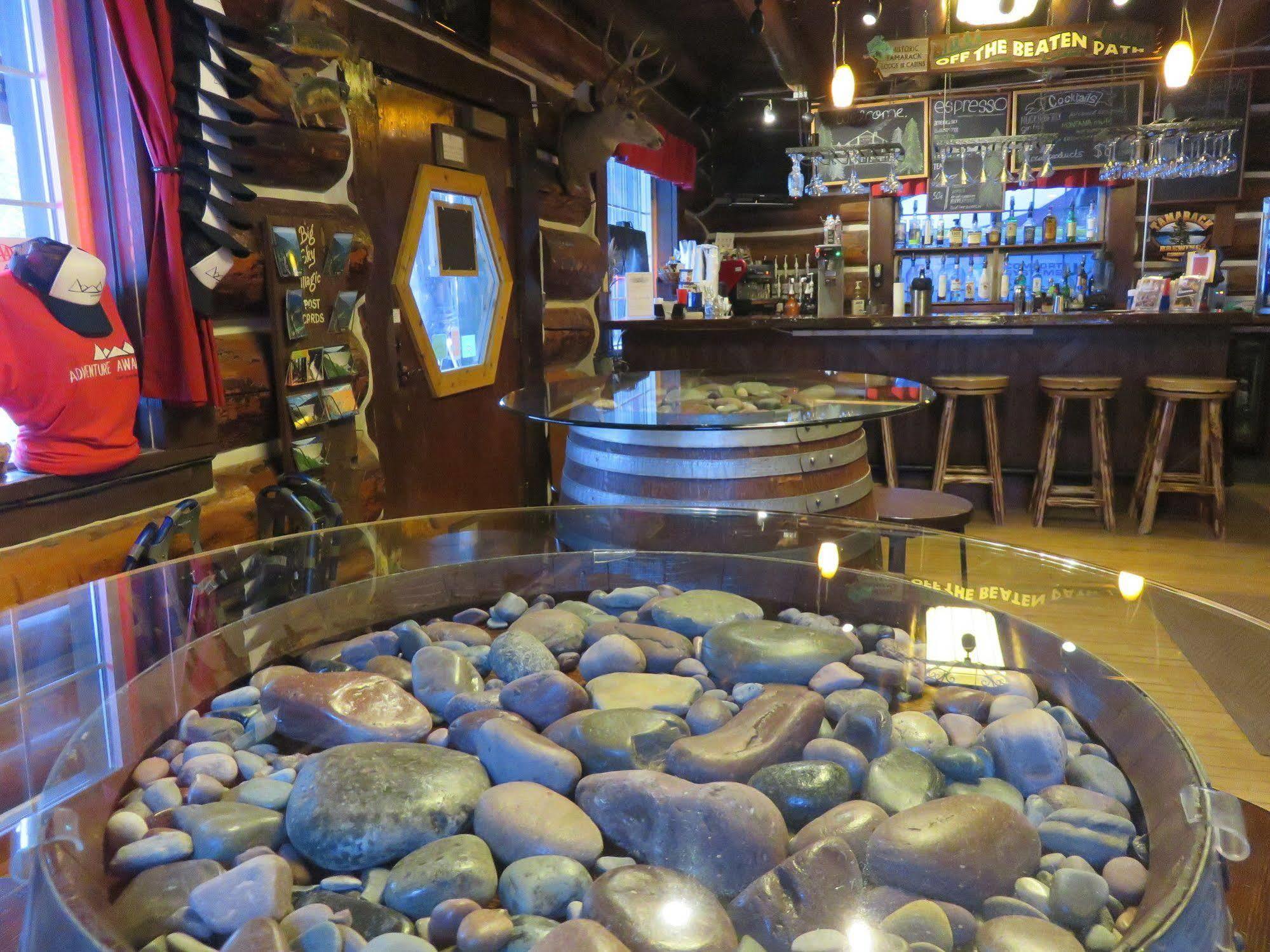 Historic Tamarack Lodge Hungry Horse ภายนอก รูปภาพ